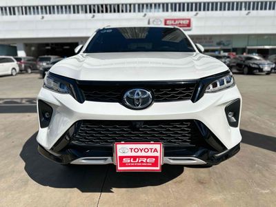 Toyota Fortuner 2022 Dầu Legender 17,000 giảm sâu