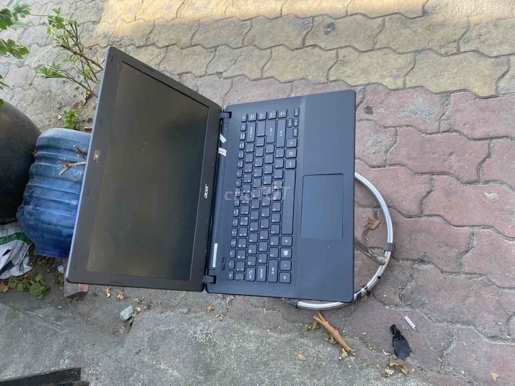 Acer Pentium 14.0 inch 4GB/500GB 98% mới. Mua bán Laptop tại Thành phố Thuận An Bình Dương được đăng bởi phúc cần alo ko nhắn tin  hình 1
