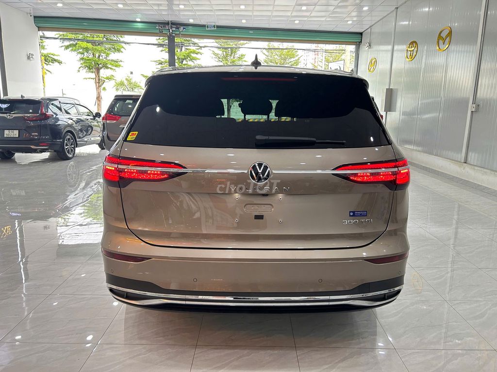 Viloran 2024 Luxury 13.500km Full Đồ Chơi Zin 100%. Mua bán Ô tô tại Quận 7 Tp Hồ Chí Minh được đăng bởi Tuấn Sài Gòn Car Auto hình 5