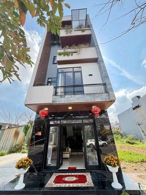 Rent · 5 bd · 105 м² · Quận Ngũ Hành Sơn, ул. Đường Trương Quang Được