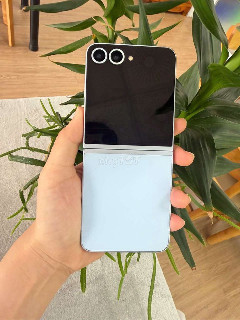 Samsung Galaxy Z Flip6 256GB Xanh. Mua bán Điện thoại tại Quận Ninh Kiều Cần Thơ được đăng bởi Di Động Cần Thơ hình 1