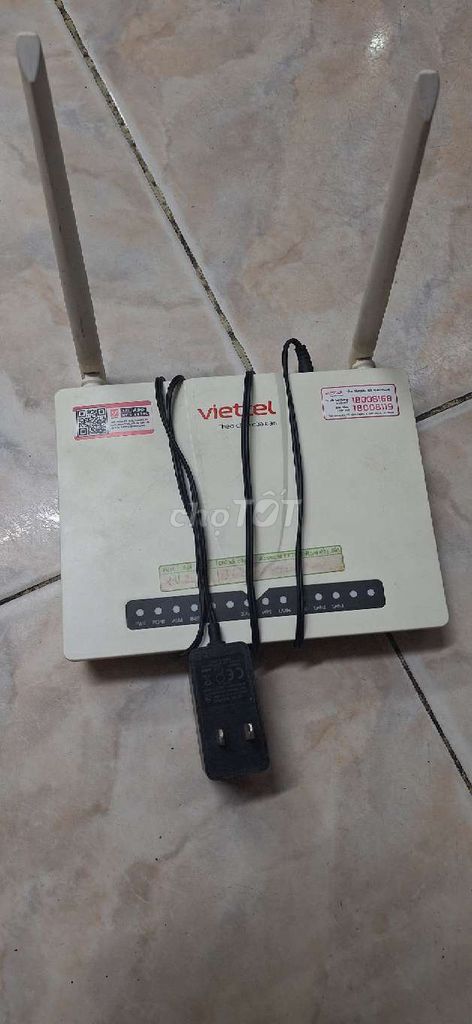 Modem Wifi Viettel Trắng. Mua bán Phụ kiện (Màn hình, Chuột...) tại Quận Lê Chân Hải Phòng được đăng bởi Vinh hình 1