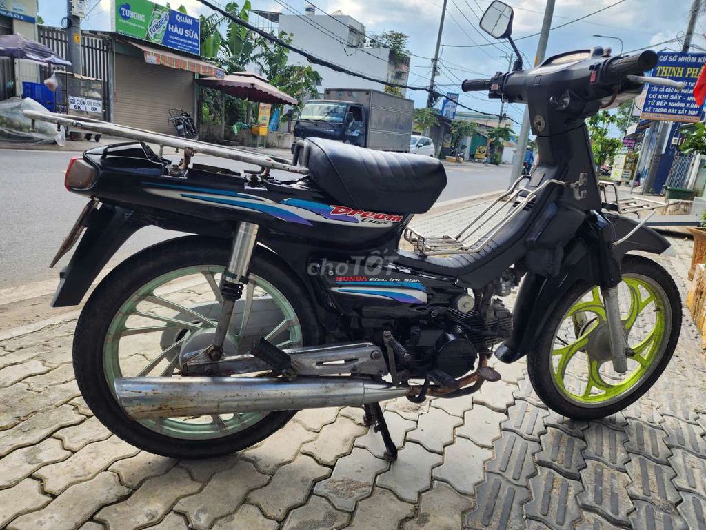 Cần bán xe rim lùn xe như hình đen đề đay đủ. Mua bán Xe máy tại Quận 7 Tp Hồ Chí Minh được đăng bởi Nguyễn Phúc Bảo hình 3