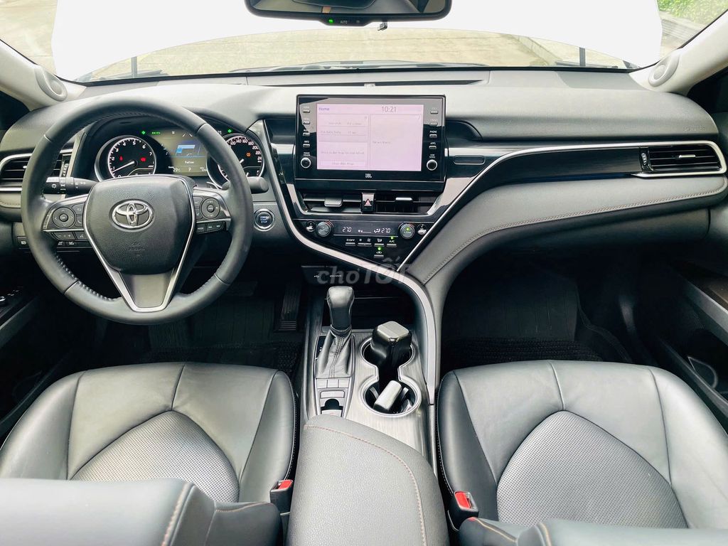 Toyota Camry 2.0Q 2021 - 66000 km. Mua bán Ô tô tại Thành phố Thủ Dầu Một Bình Dương được đăng bởi trần thị khánh huyền  hình 9