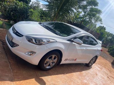 Hyundai Elantra 2014 1.6 MT - 110000 km. Mua bán Ô tô tại Huyện Chư Sê Gia Lai được đăng bởi Nhật