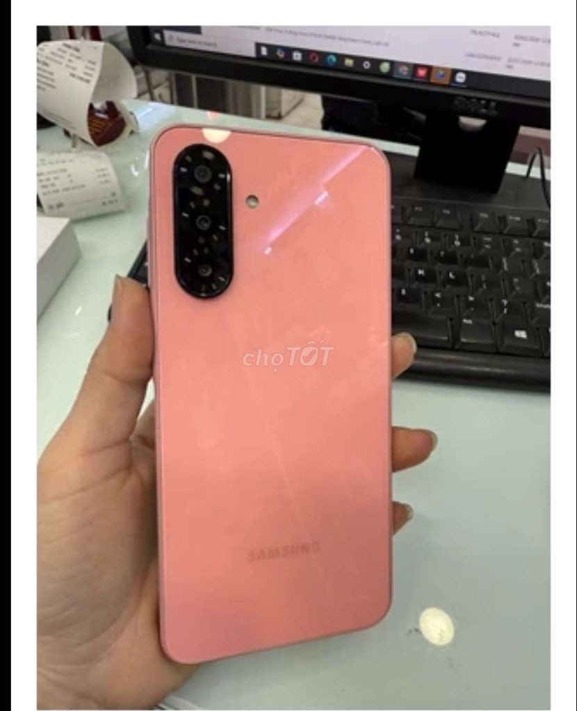 Samsung A26 5G Hồng Mới 99%. Mua bán Điện thoại tại Quận Bắc Từ Liêm Hà Nội được đăng bởi an khánh hình 1