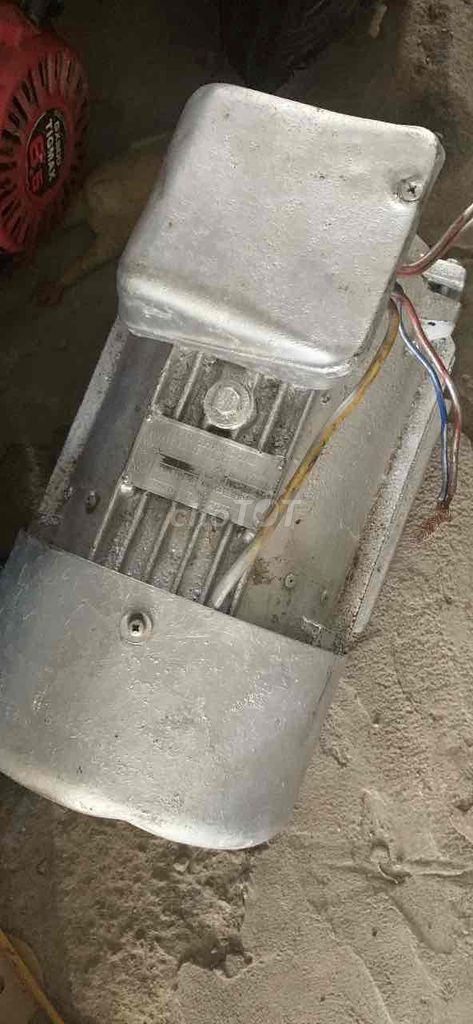 Động cơ điện Tofaco 3.0 hp Việt Nam. Mua bán Đồ chuyên dụng, Giống nuôi trồng tại Huyện Giồng Riềng Kiên Giang được đăng bởi Nhìn hình 1