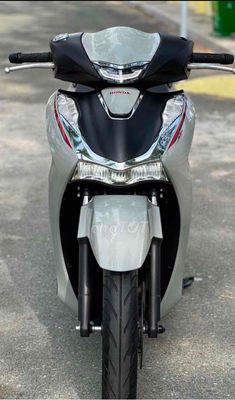 Bán SH160i ABS 2024  Đi 1900km ĐẸP KENG ZIN 100%. Mua bán Xe máy tại Thành phố Thủ Dầu Một Bình Dương được đăng bởi HOA THẦN LONG