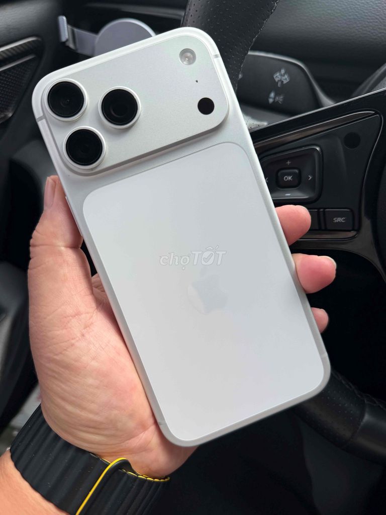 Apple iPhone 17 Pro Max 256GB Trắng. Mua bán Điện thoại tại Quận Gò Vấp Tp Hồ Chí Minh được đăng bởi Bunny  hình 1