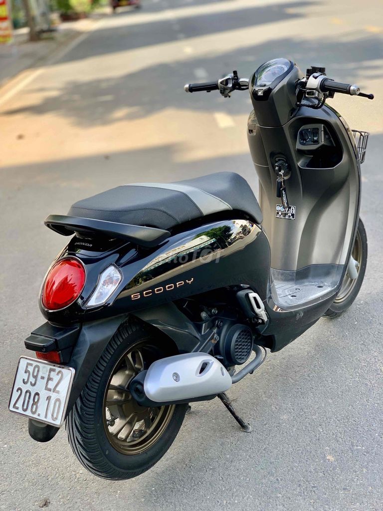 Honda Scoopy 2022 Chính Chủ – Full Đen Bóng – Zin. Mua bán Xe máy tại Thành phố Thủ Đức Tp Hồ Chí Minh được đăng bởi Khương Phan hình 14