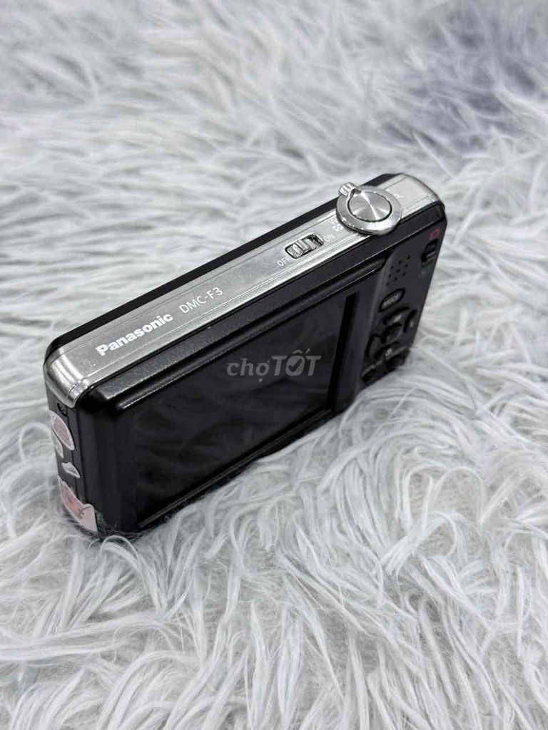 Máy ảnh Panasonic DMC-F3 Đen Lỗi nhẹ màng. Mua bán Máy ảnh, Máy quay tại Quận 5 Tp Hồ Chí Minh được đăng bởi Phan Thế Phong  hình 1