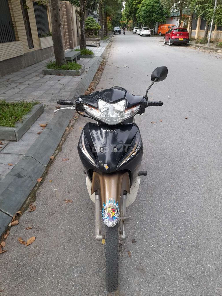 Bán xe wawe 1 nữ đi. Mua bán Xe máy tại Huyện Thanh Oai Hà Nội được đăng bởi Do minh khoa hình 1