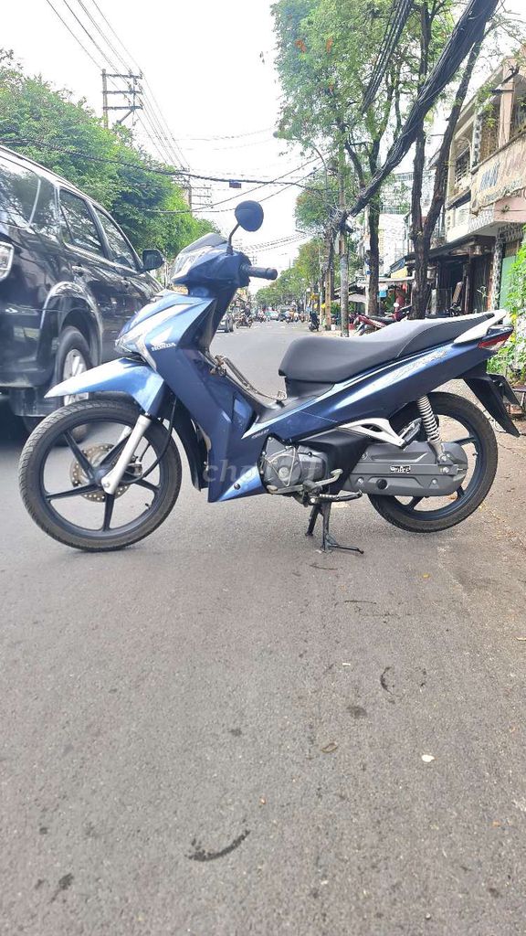Honda Future Xanh 11000 km Đã sử dụng. Mua bán Xe máy tại Quận 11 Tp Hồ Chí Minh được đăng bởi CỬA HÀNG XE MÁY LONG HỔ hình 3