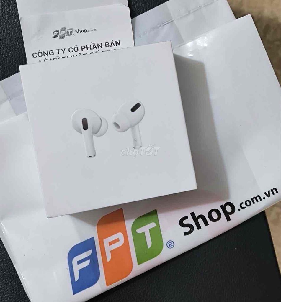 Tai nghe Apple AirPods Pro 2 type C VNA thanh lý. Mua bán Tivi, Âm thanh tại Quận Đống Đa Hà Nội được đăng bởi A Quân hình 1