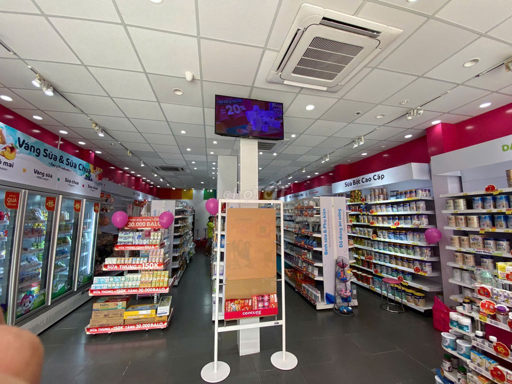 Bán nhà mặt tiền Thoại Ngọc Hầu, Tân Phú, 197m², 40 tỷ