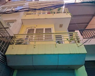 Chính chủ bán nhà Lê Trọng Tấn, 4 tầng, Ngõ nông, Ô tô vào nhà 12,8 tỷ. Mua bán nhà ở tại Quận Thanh Xuân Hà Nội được đăng bởi Nguyễn  Huế