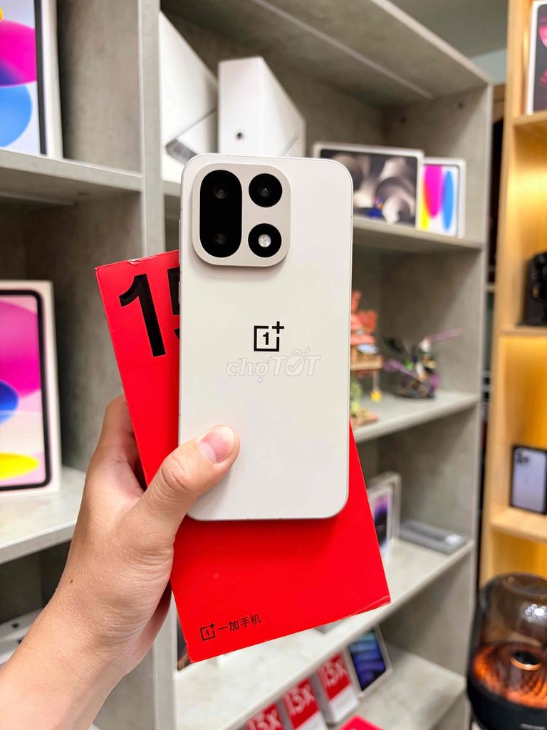 OnePlus 15 12/256GB- Fullbox- Keng- Rom QT. Mua bán Điện thoại tại Thành phố Thủ Đức Tp Hồ Chí Minh được đăng bởi ChungStore2 hình 1