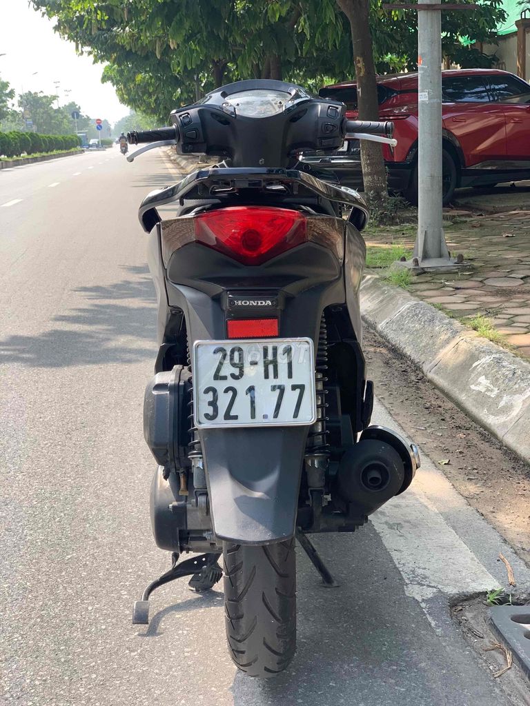 Sh 150i lên form nhập,khoá smartkey ngon chất. Mua bán Xe máy tại Huyện Thanh Trì Hà Nội được đăng bởi xe máy cũ chính hãng hình 7