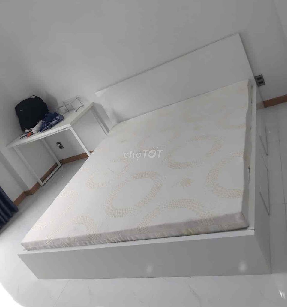 Giường ngủ Gỗ công nghiệp 1m6x2m Trắng. Mua bán Giường, chăn ga gối nệm tại Thành phố Thủ Đức Tp Hồ Chí Minh được đăng bởi Hong Le hình 1