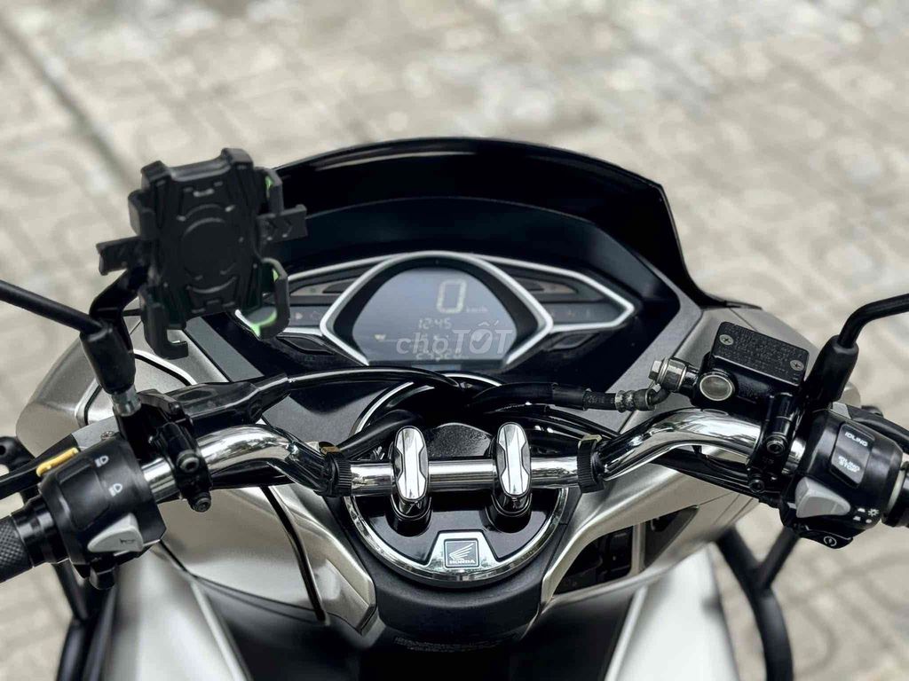 Honda PCX 125 Smartkey. Mua bán Xe máy tại Quận Cầu Giấy Hà Nội được đăng bởi Tuấn Việt Motor hình 4
