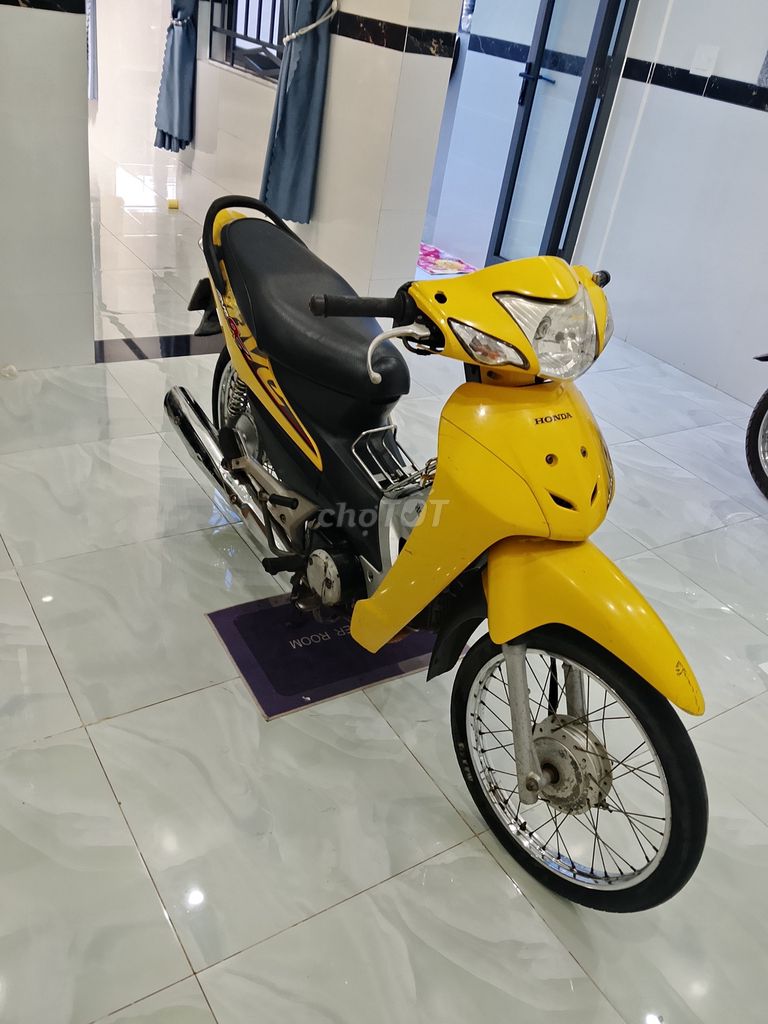 Bán xe Honda 100 đời cuối 2011. Mua bán Xe máy tại Huyện Cẩm Mỹ Đồng Nai được đăng bởi Cuong Nguyen hình 2