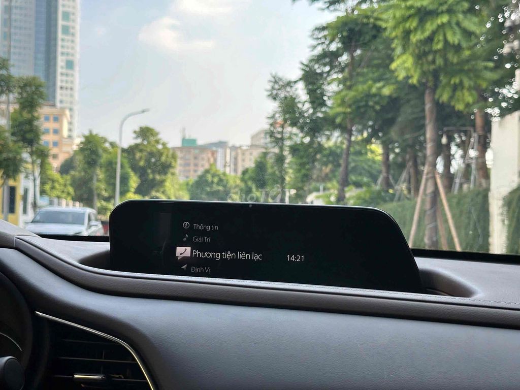 Mazda CX-30 Premium 2.0AT sx 2024 siêu lướt. Mua bán Ô tô tại Quận Cầu Giấy Hà Nội được đăng bởi Cao Quý hình 12