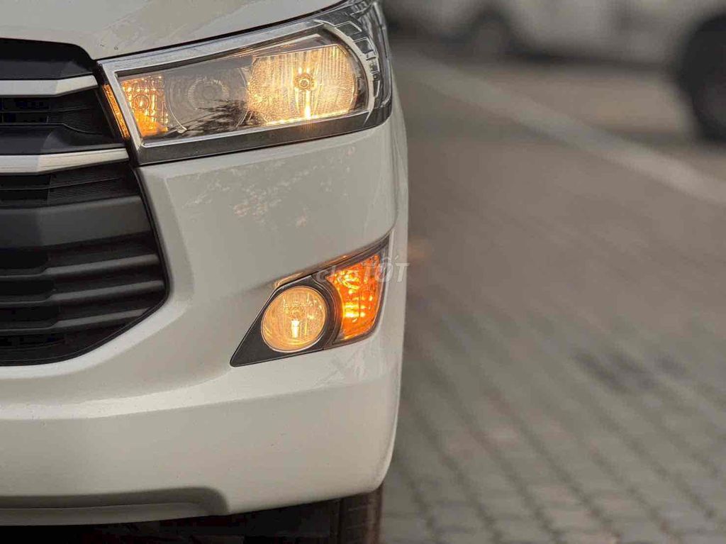 Toyota Innova 2017 2.0E - siêu cọp. Mua bán Ô tô tại Quận Cái Răng Cần Thơ được đăng bởi TOYOTA SURE CẦN THƠ XE QUA SỬ DỤNG CHÍNH HÃNG hình 6