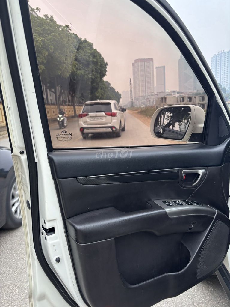 Hyundai Santa Fe 2011 nhập khẩu Mỹ Trắng. Mua bán Ô tô tại Quận Hà Đông Hà Nội được đăng bởi vinhhb hình 14