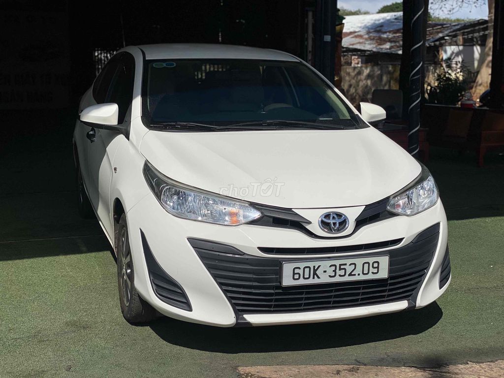 Toyota Vios 2018 E số sàn Trắng. Mua bán Ô tô tại Thành phố Long Khánh Đồng Nai được đăng bởi Mr hiếu hình 1