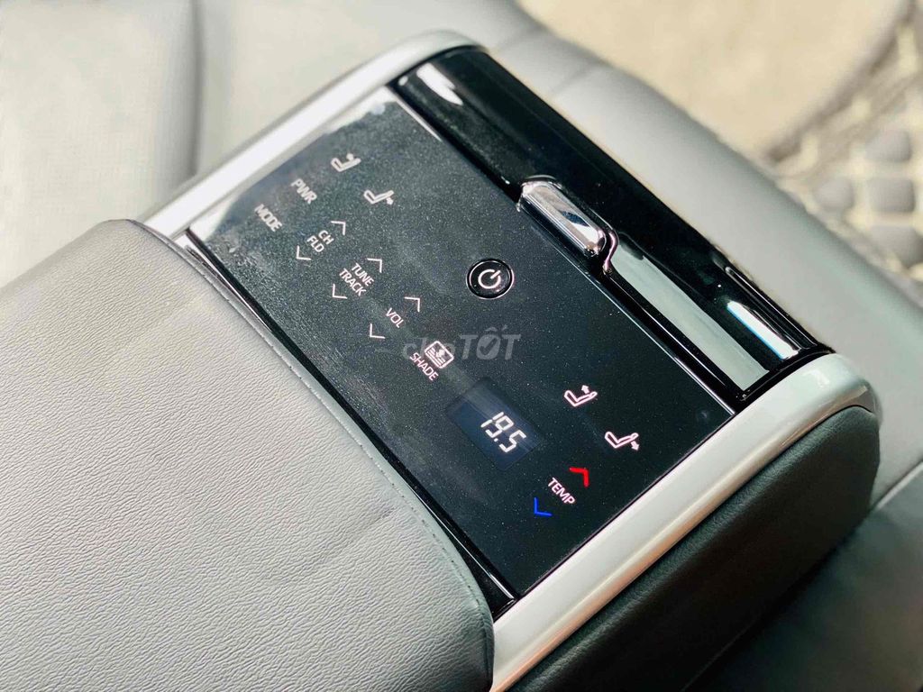 Camry 2022 2.0Q 1 Chủ Odo 5v Cực Đẹp Giá Tốt. Mua bán Ô tô tại Thành phố Dĩ An Bình Dương được đăng bởi Trương Công Lý hình 14