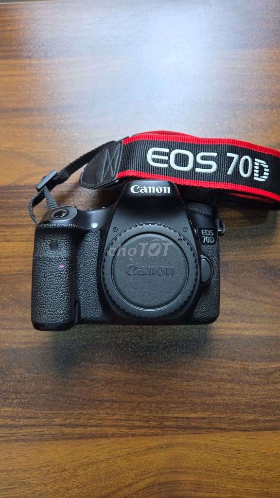 Máy ảnh Canon EOS 70D Đen. Mua bán Máy ảnh, Máy quay tại Quận 7 Tp Hồ Chí Minh được đăng bởi Minh Thái hình 1