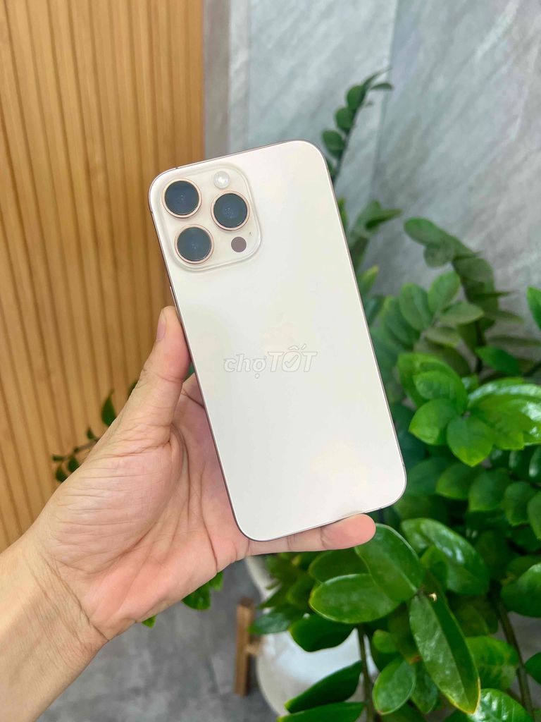 Apple iPhone 16 Pro Max 256G Vàng Sa Mạc - Zin All. Mua bán Điện thoại tại Quận Gò Vấp Tp Hồ Chí Minh được đăng bởi Toto Mobile hình 1