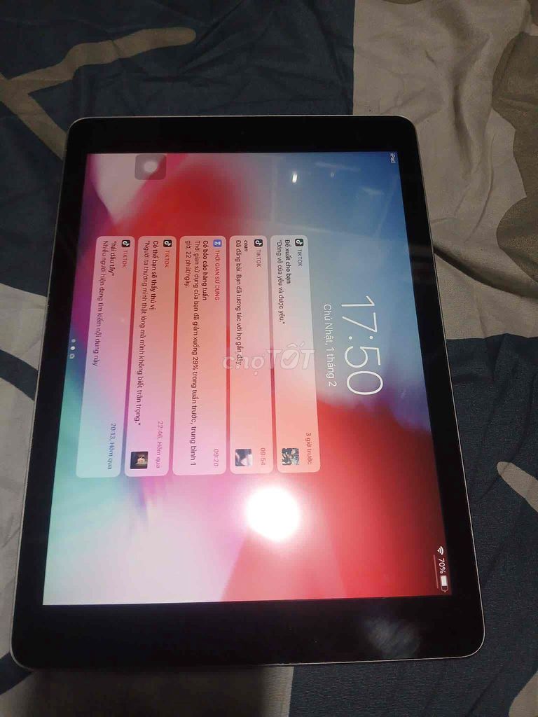 Apple iPad air Xám. Mua bán Máy tính bảng tại Quận 8 Tp Hồ Chí Minh được đăng bởi Bảo Võ hình 1