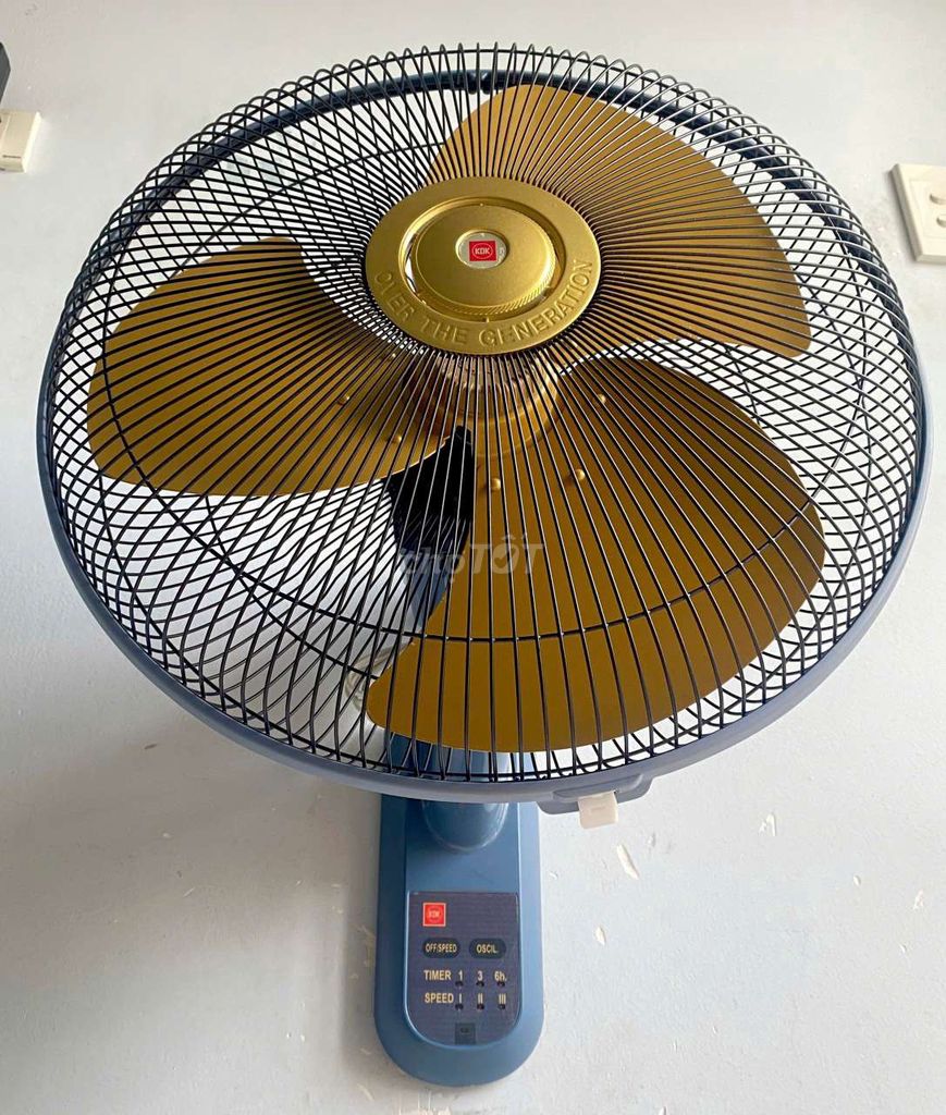 Quạt treo tường KDK Nhật Bản 40 cm. Mua bán Quạt tại Huyện Củ Chi Tp Hồ Chí Minh được đăng bởi Chú Tư  hình 1