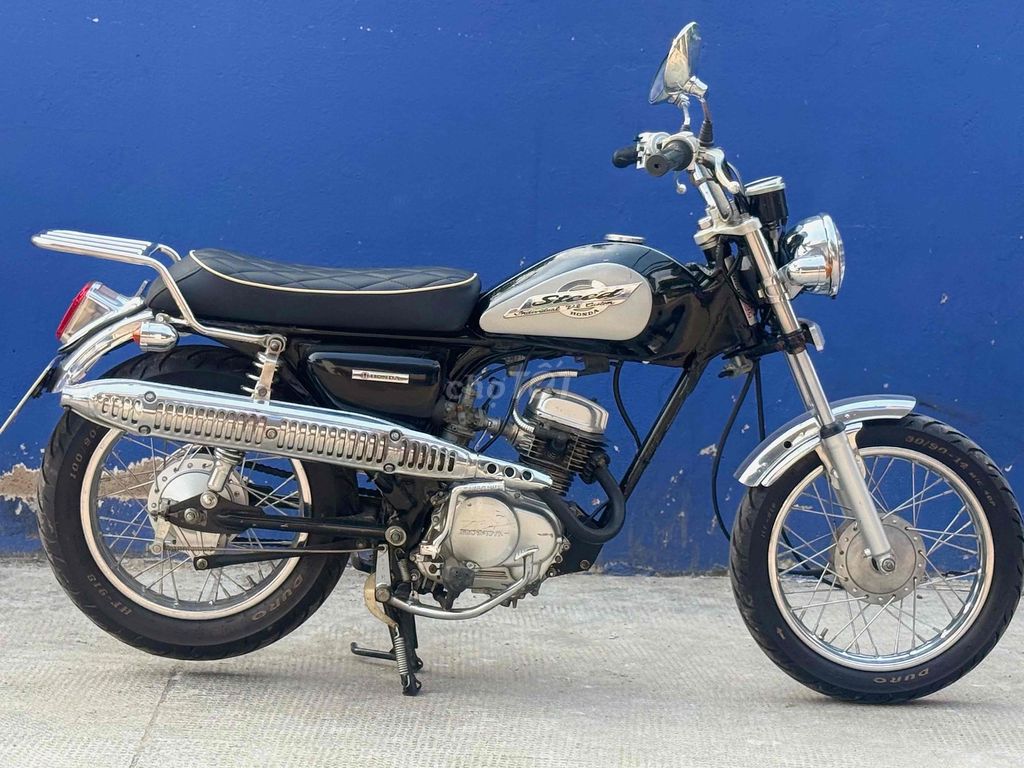 Honda 50cc, вертикальный мотор, работает безупречно тихо