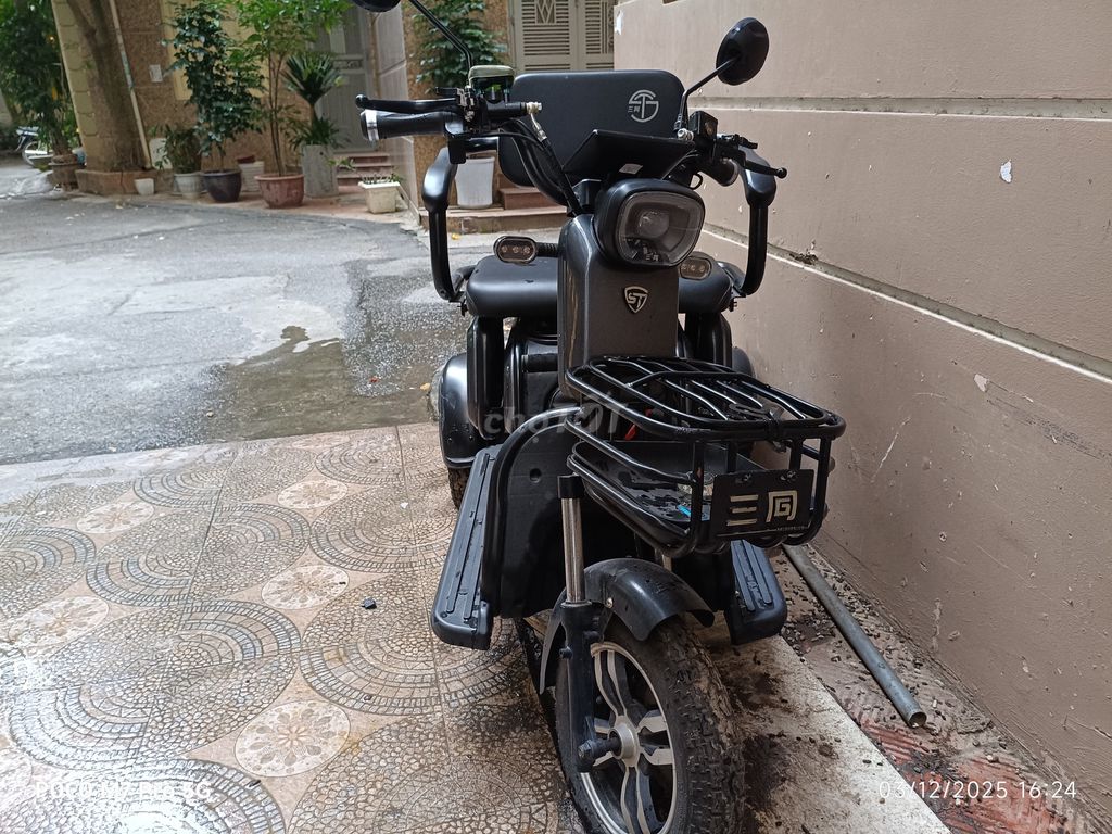 Xe điện 3 bánh Đen. Mua bán Xe điện tại Quận Ba Đình Hà Nội được đăng bởi Jeanne Keel hình 5