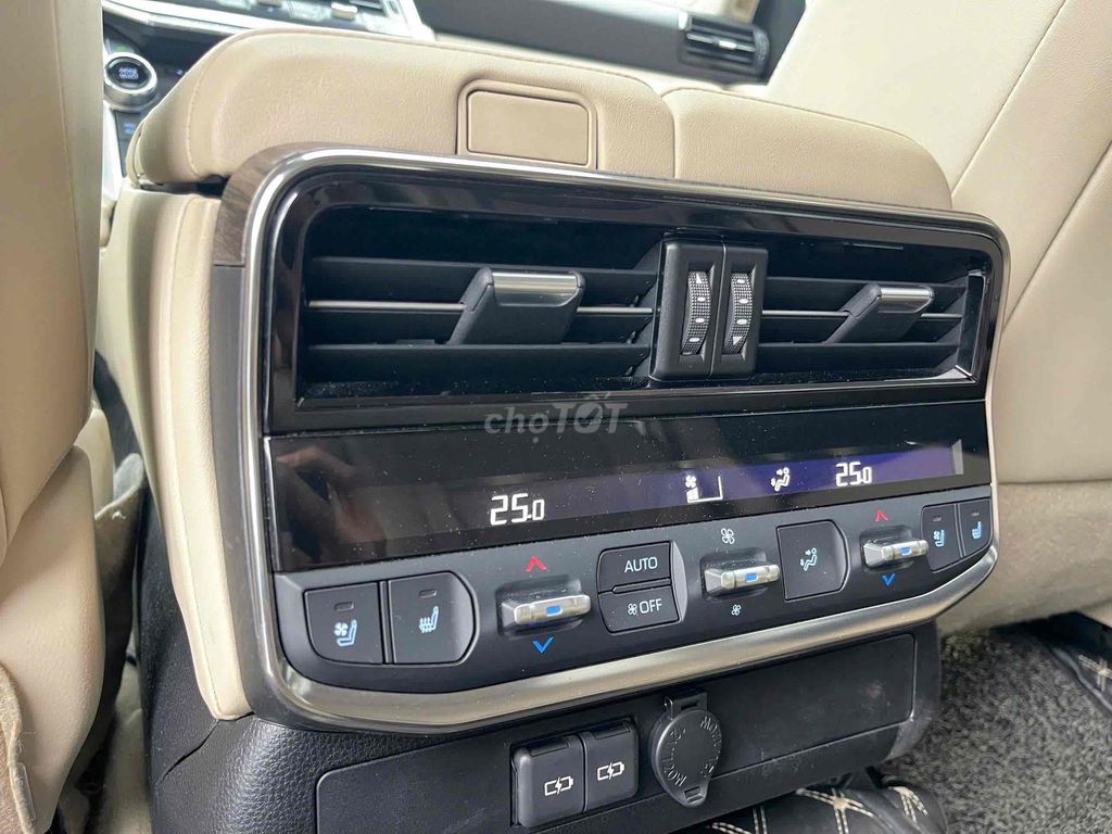 LC300 3.5 Turbo sx 2021 màu đen siêu hiếm. Mua bán Ô tô tại Quận Cầu Giấy Hà Nội được đăng bởi Cao Quý hình 20