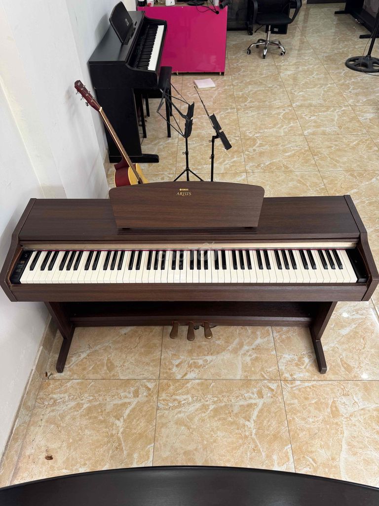 Đàn piano điện Yamaha J7000 Nâu. Mua bán Nhạc cụ tại Quận Hà Đông Hà Nội được đăng bởi Trần Văn Sỹ hình 1