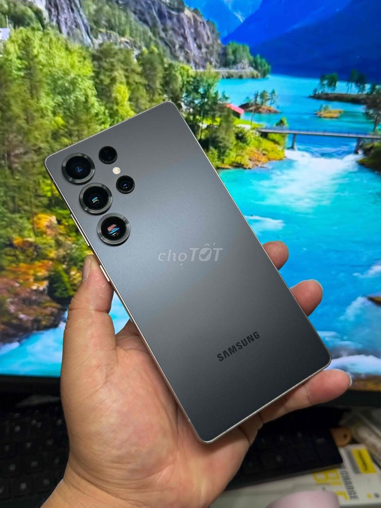 Samsung S25 Ultra 512GB Đen Quốc tế Mỹ. Mua bán Điện thoại tại Quận Gò Vấp Tp Hồ Chí Minh được đăng bởi Bunny  hình 1