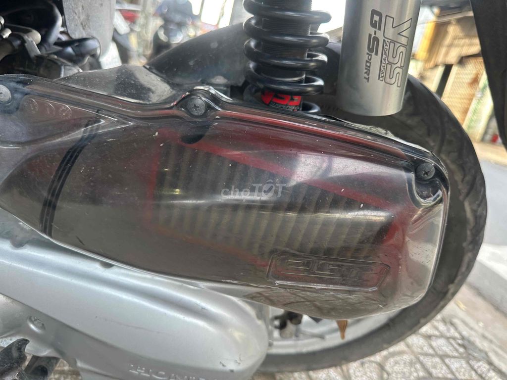 Honda Vision Đỏ. Mua bán Xe máy tại Quận Bình Tân Tp Hồ Chí Minh được đăng bởi Hiếu Bình Tân hình 3