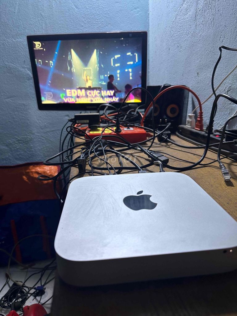 nuc apple mini chạy mượt