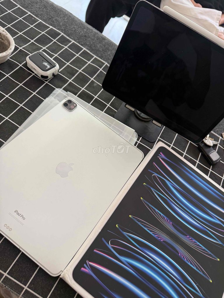 Ipad Pro 12.9 M2 128gb 5G Fullbox. Mua bán Máy tính bảng tại Quận Bình Thạnh Tp Hồ Chí Minh được đăng bởi Táo Care  hình 1