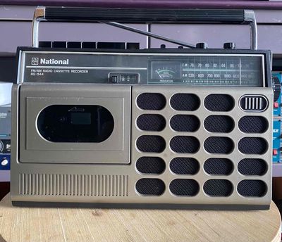 Radio cassette National RQ - 544