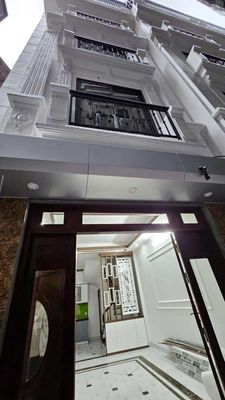 Nhà phố 32 m² · 3 PN · Ngõ 730 Đường Tỉnh 72
