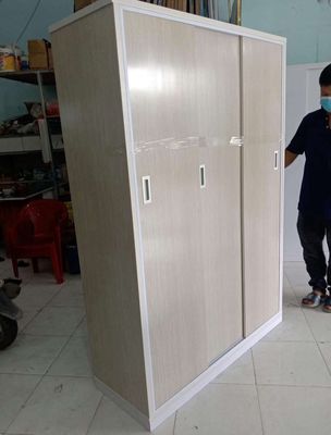 TỦ NHỰA ĐÀI LOAN CỬA LÙA 3 CÁNH MÀU VÂN GỖ SỒI. Mua bán Tủ, kệ gia đình tại Quận Tân Phú Tp Hồ Chí Minh được đăng bởi Tủ nhựa đài loan hoàng quân