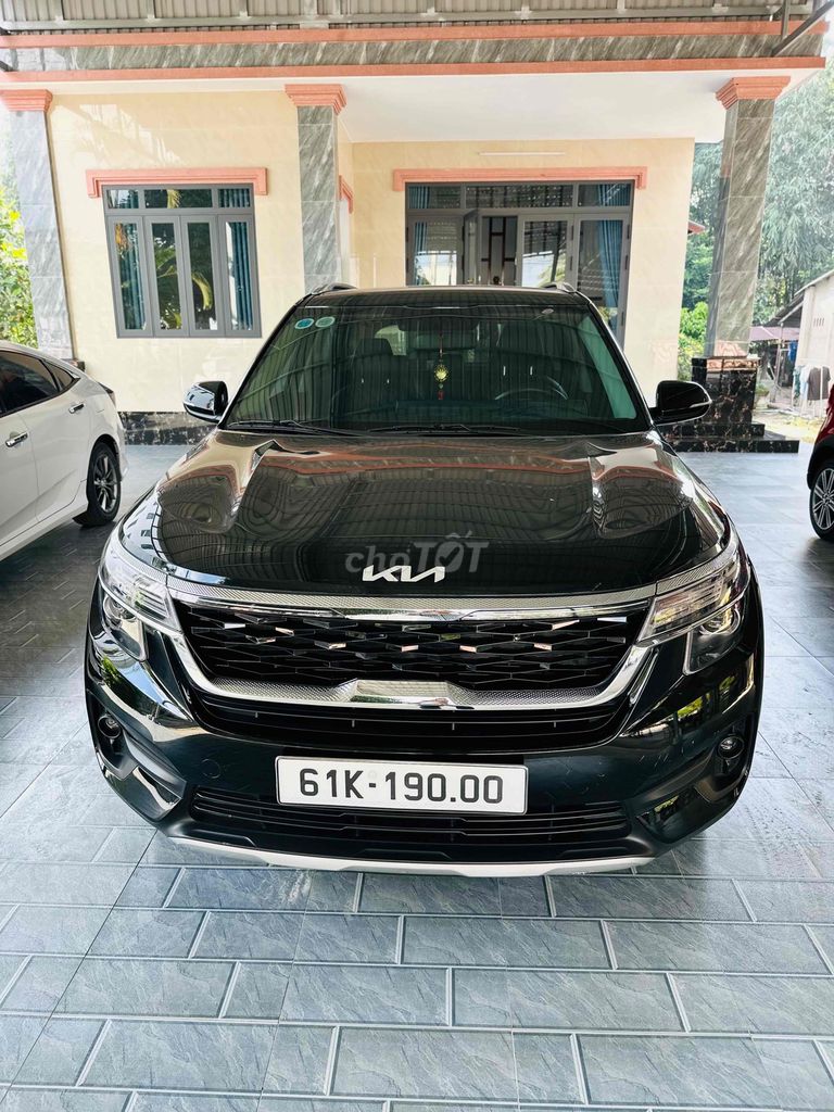 Kia Seltos 2023 - 18000 km Siêu Mới