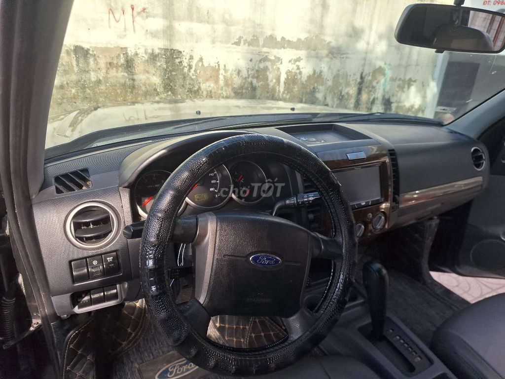 Ford Everest 2014 Đen. Mua bán Ô tô tại Thị xã Hoàng Mai Nghệ An được đăng bởi Nguyễn cảnh luận hình 6