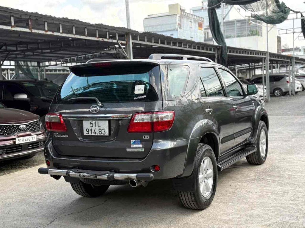 FORTUNER 2.5G 2011 CHUẨN 13VẠN XỊN ,XE RẤT CHẤT. Mua bán Ô tô tại Quận Bình Tân Tp Hồ Chí Minh được đăng bởi XUÂN DUY AUTO hình 5
