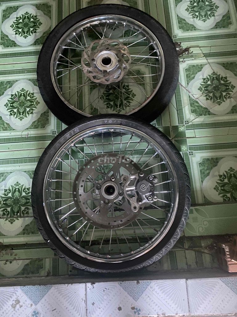 cần bán fun bộ bánh căm 2 đĩa luôn vỏ đĩa. Mua bán Phụ tùng xe tại Huyện An Minh Kiên Giang được đăng bởi Đô Son Tùng hình 2