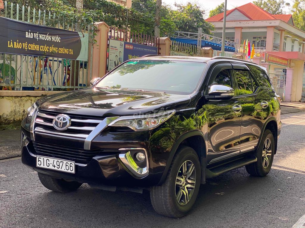 Toyota Fortuner 2017 2.4G 4x2 MT - 90000 km. Mua bán Ô tô tại Thành phố Long Khánh Đồng Nai được đăng bởi Mr hiếu hình 3